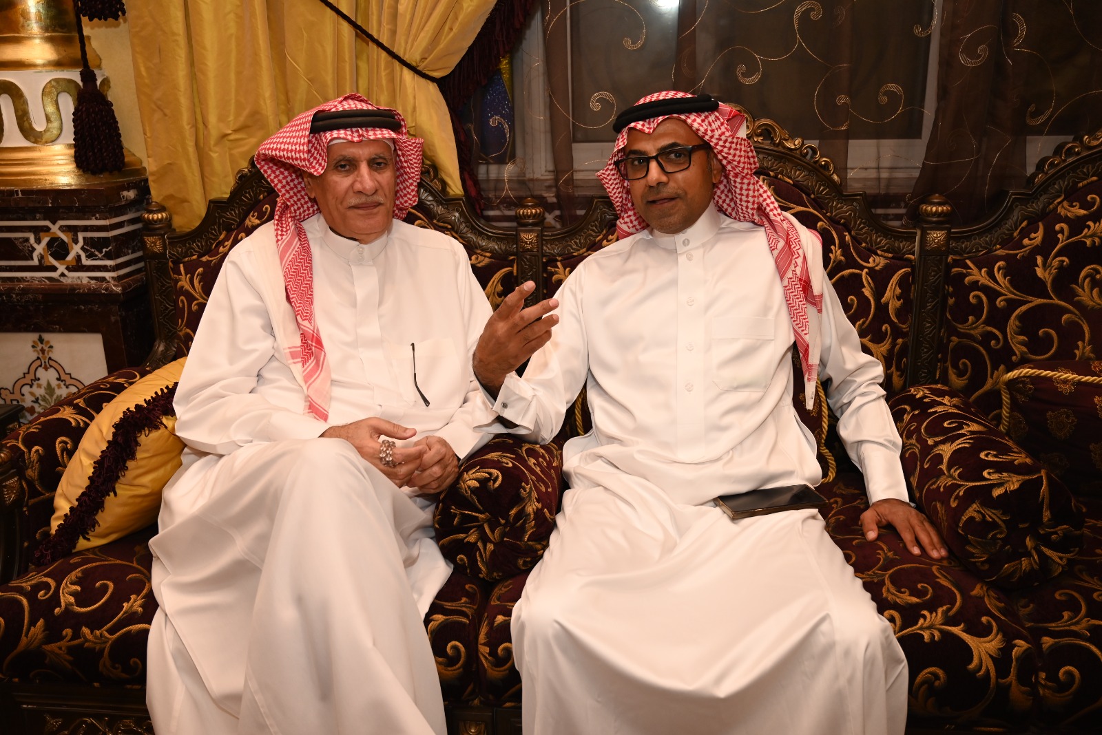 مجلس الدكتور عبدالله السيهاتي