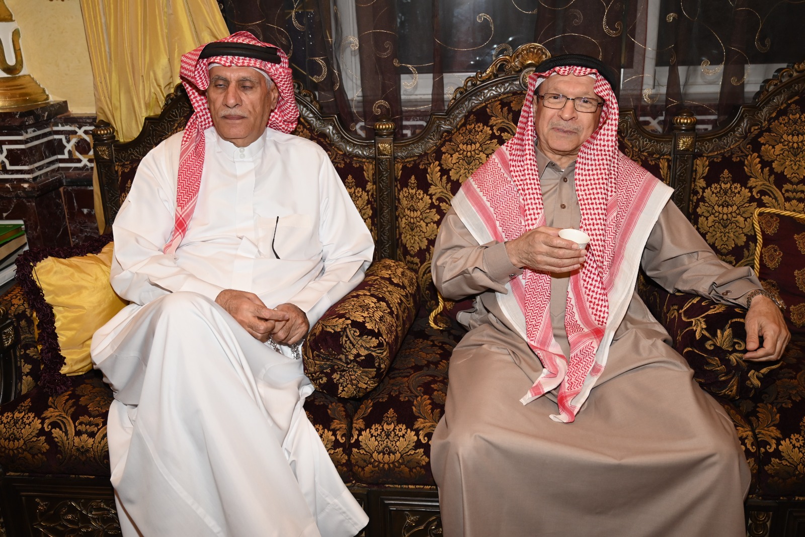 مجلس الدكتور عبدالله السيهاتي