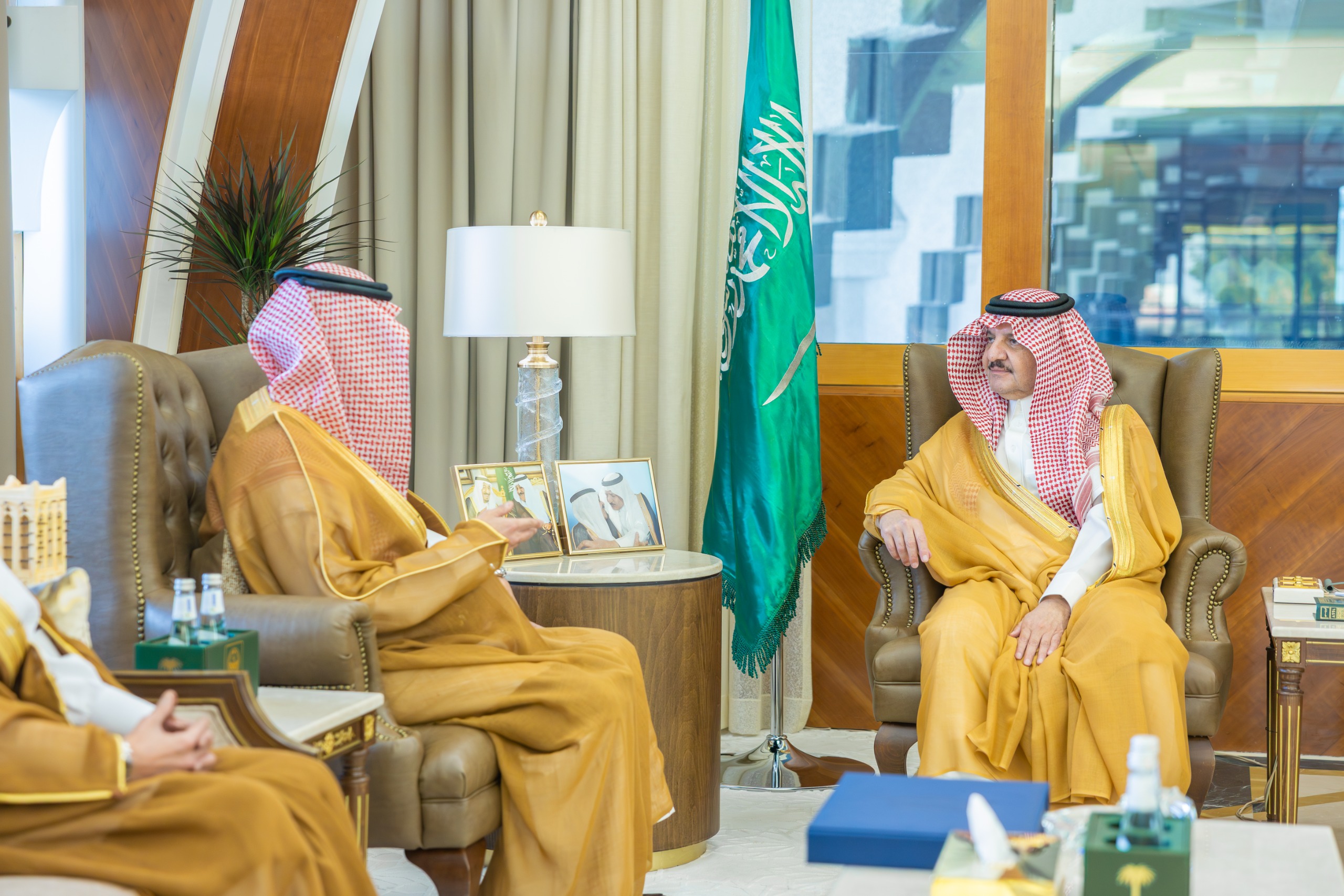 صاحب السمو الملكي الأمير سعود بن نايف بن عبدالعزيز أمير المنطقة الشرقية