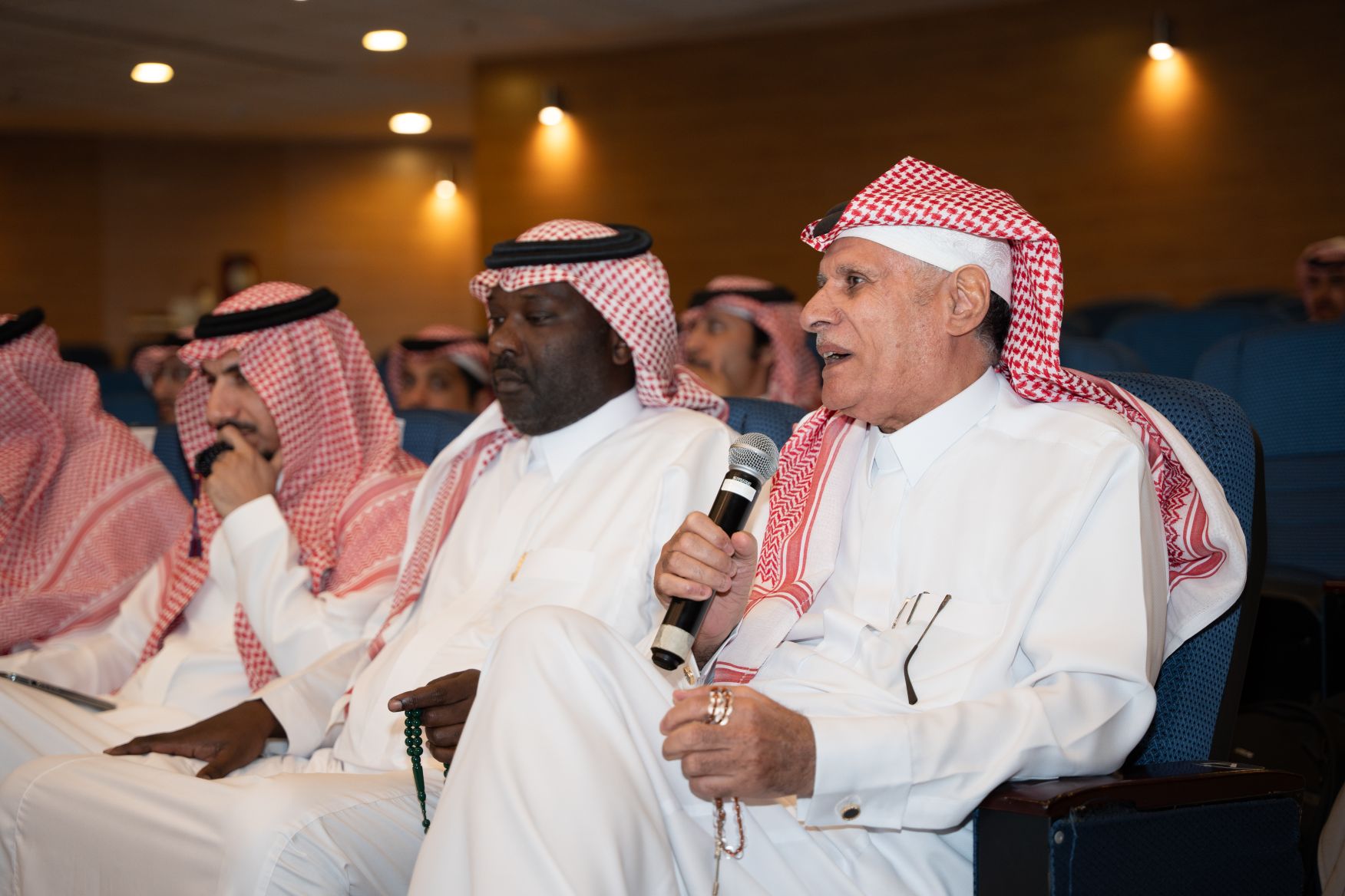 الإعلام وحرية الصحافة