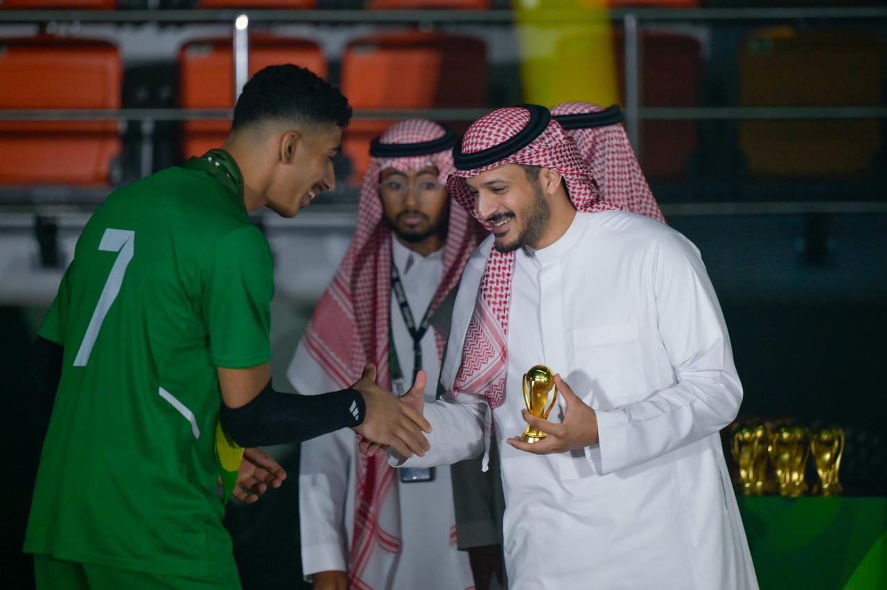 نخبة الطائرة