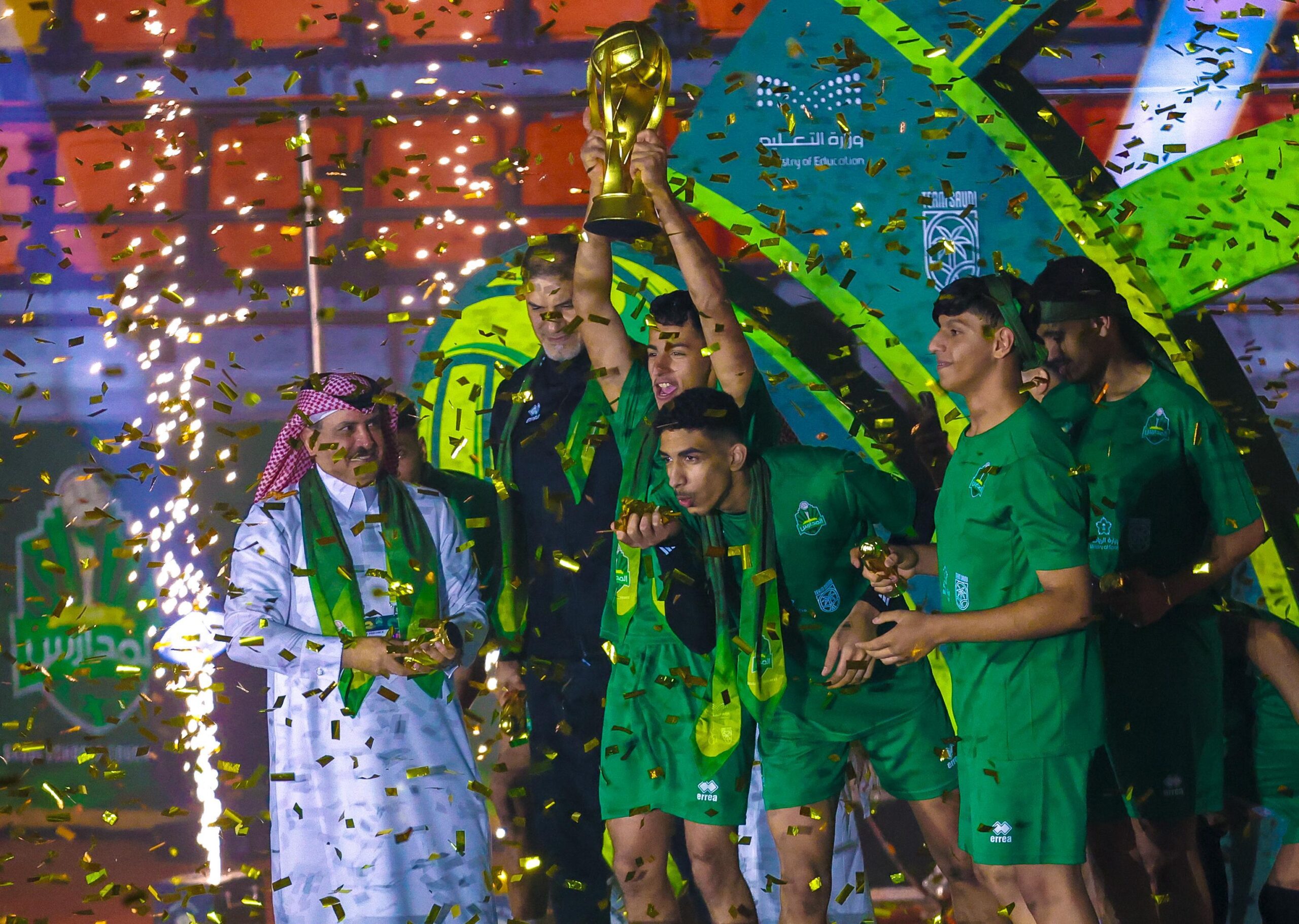 نخبة الطائرة