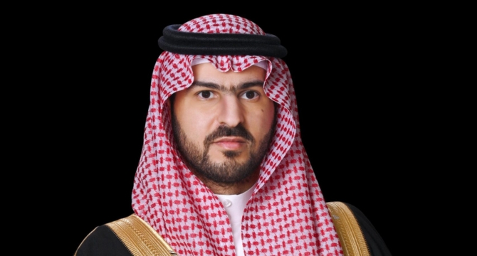 صاحب السمو الملكي الأمير سعود بن بندر بن عبدالعزيز نائب أمير المنطقة الشرقية